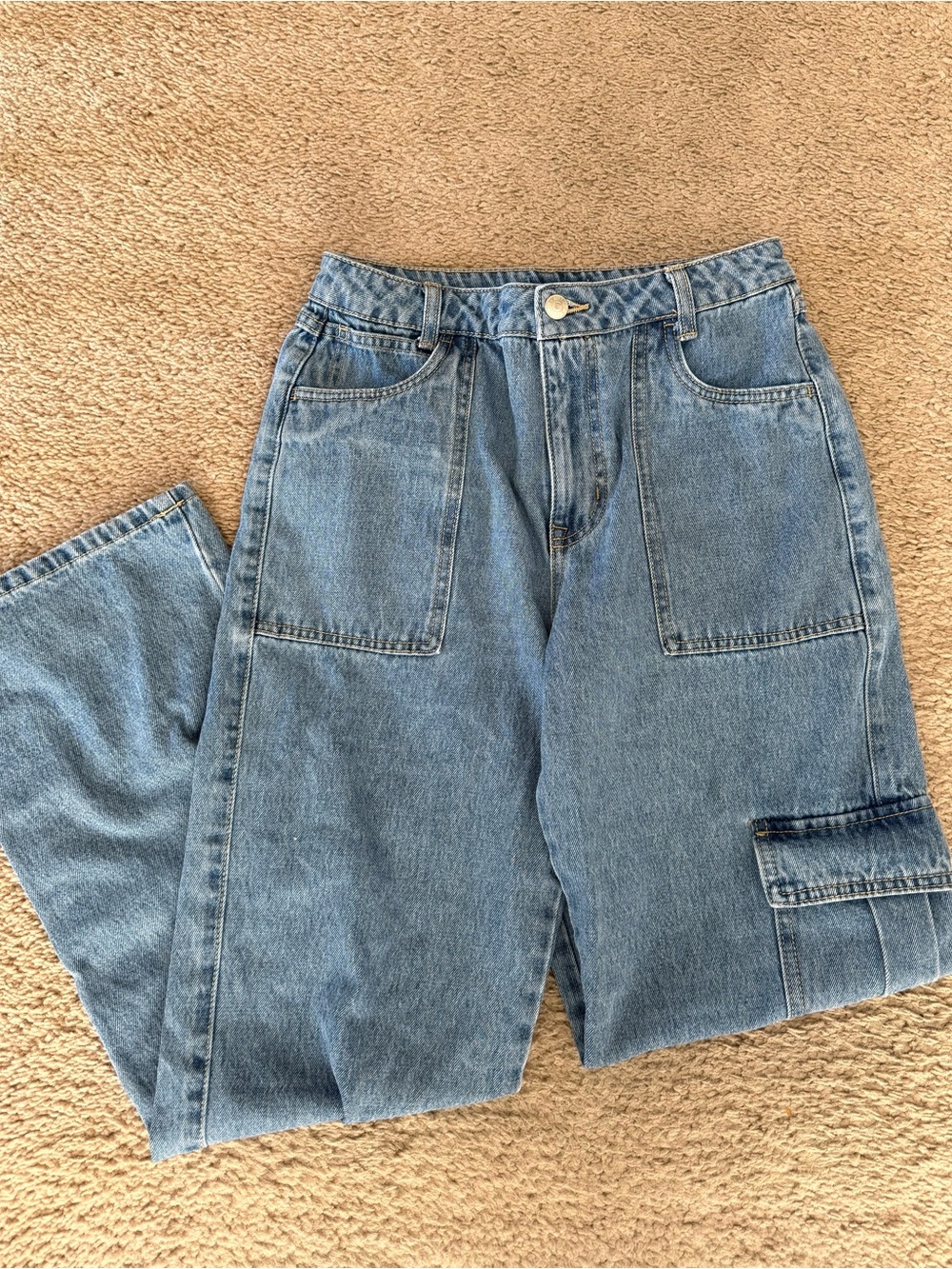 Forever 21 Light Blue Wide-Leg Jeans with Patch Pockets